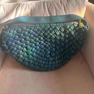 Elegant Blue Woven Women's Bag